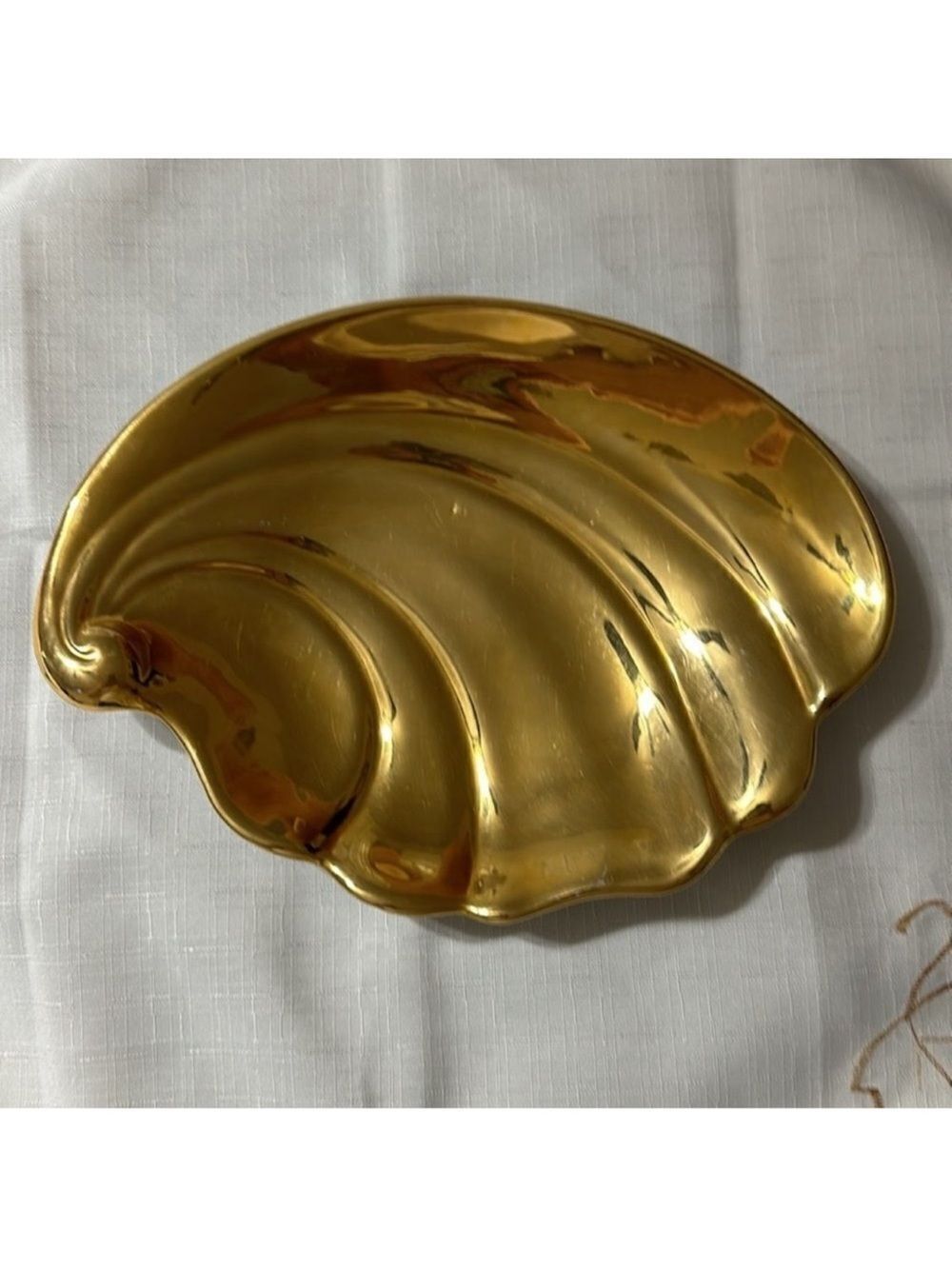 Royal Winton England Golden Age Grimwades Gold Tone Shell Shaped Trinket Dish